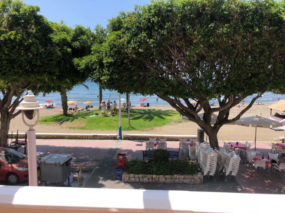 Aunt Antonia Beach House มาลากา ภายนอก รูปภาพ